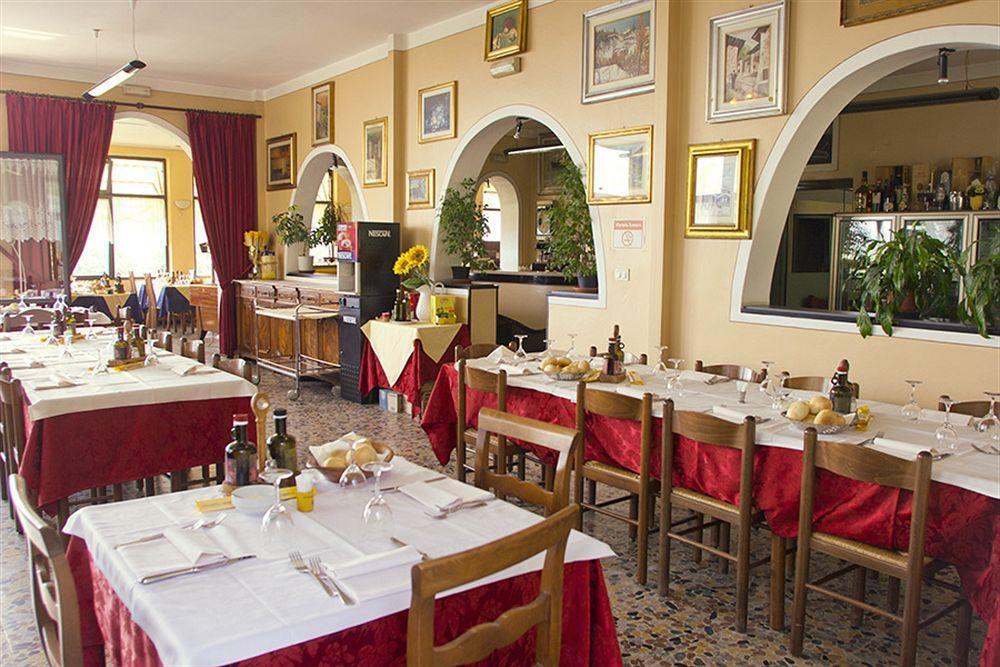 Hotel Olivi 2*